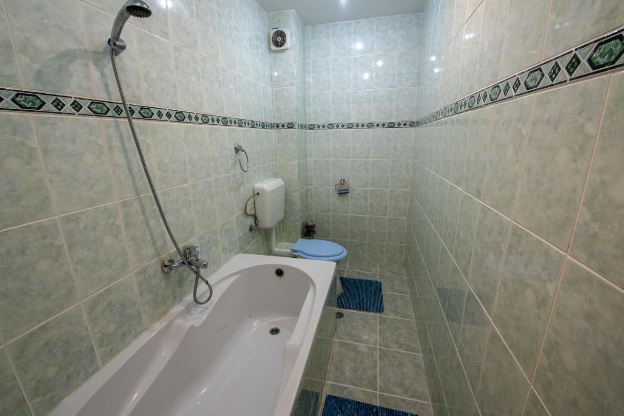 Monik Apartament Sinaia Esterno foto