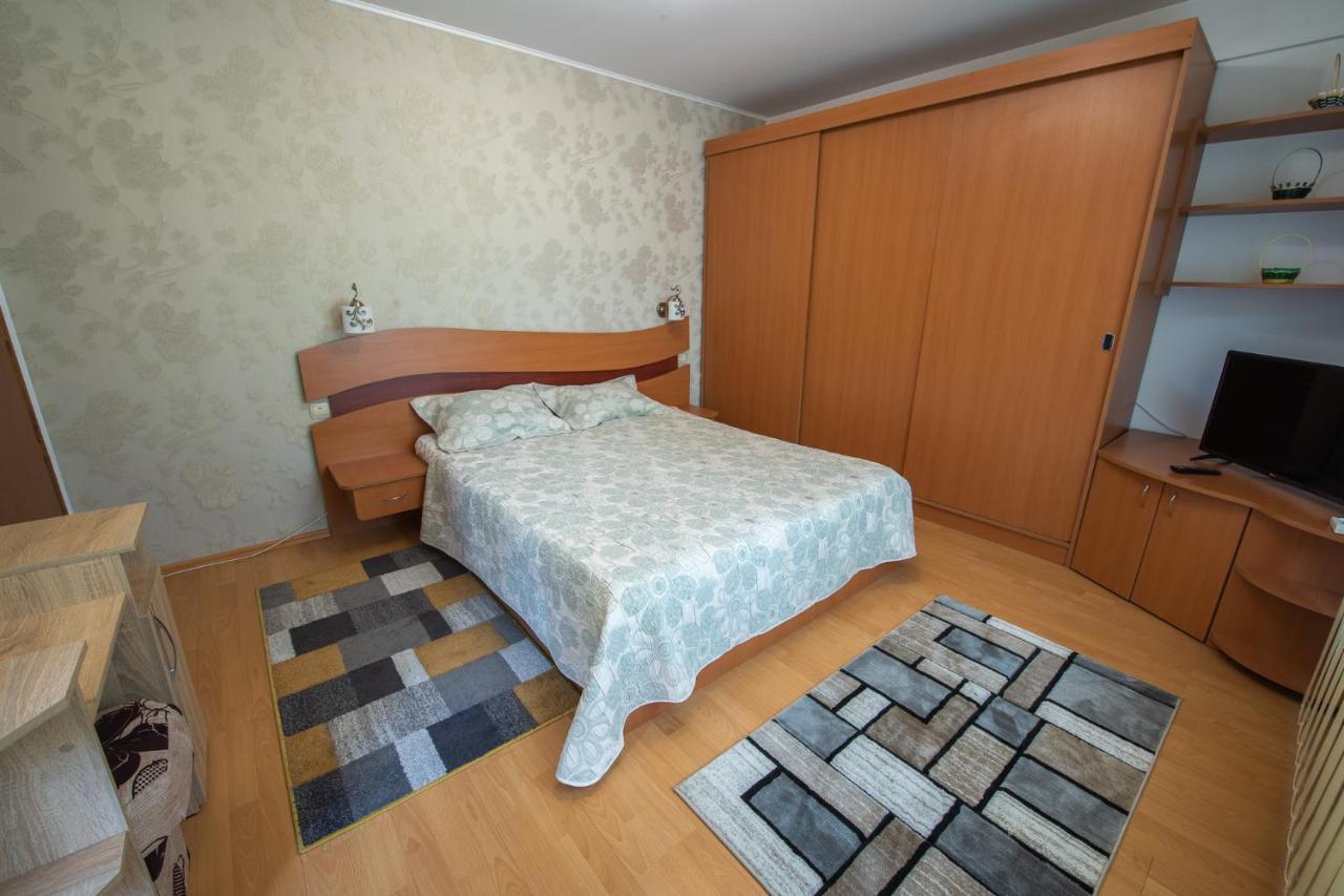 Monik Apartament Sinaia Esterno foto
