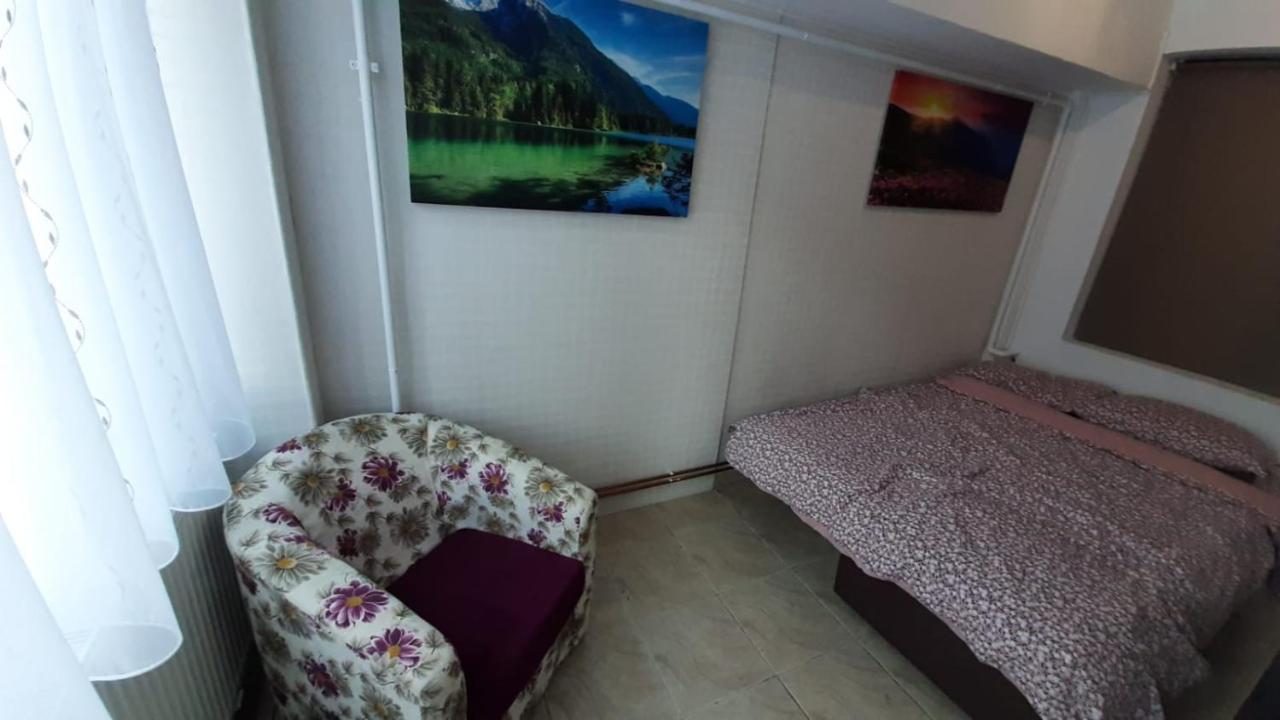 Monik Apartament Sinaia Esterno foto